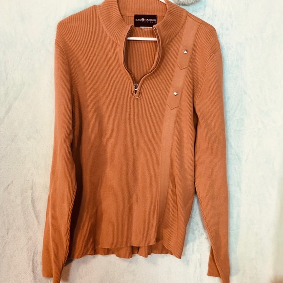 ❄️Sag Harbor Sport Tan Sweater with zipper collar - Picture 2 of 6